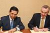 Ricardo Cervantes Vargas signs agreement with Robert Bourns, Law Society president