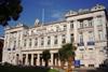 Queen Mary Uni