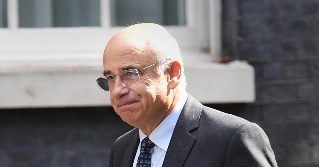 Solicitors financially benefit from late guilty plea, barristers tell ...