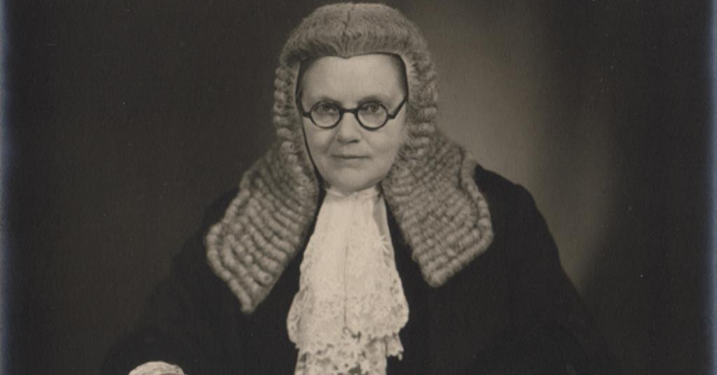 First woman barrister gets a plaque - Vimarsana News