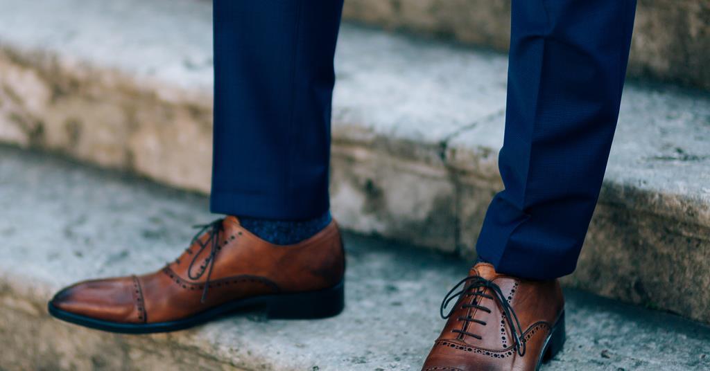 'If in town, don't wear brown' - Lawyers debate shoe protocol | News ...