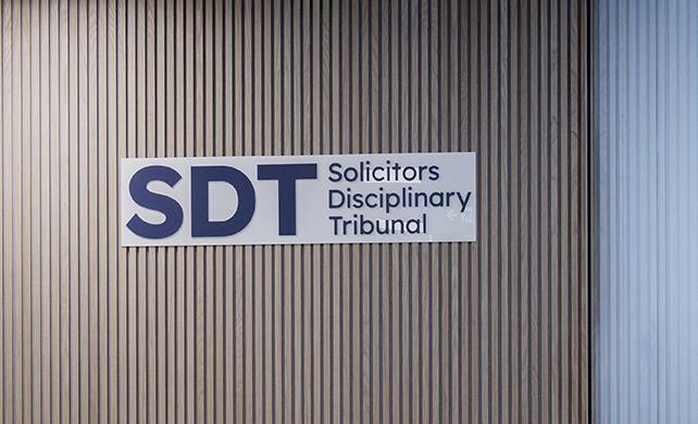 Struck-off solicitor fails in bid to return to the roll