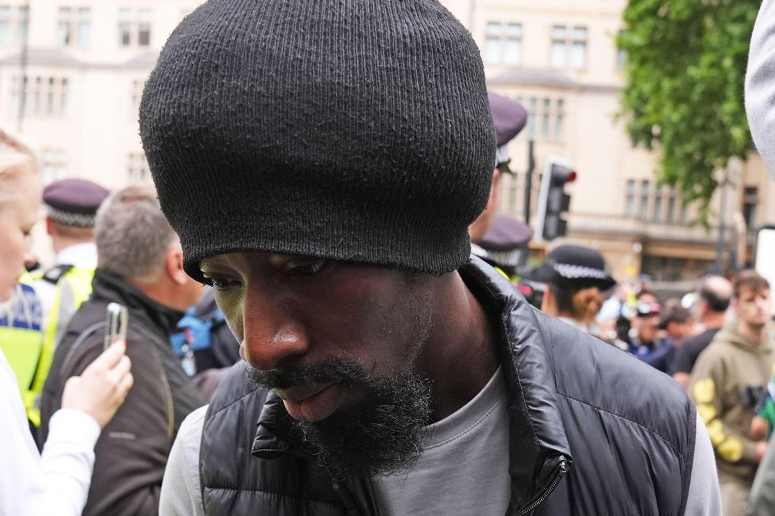 Alleged Fare Dodger Loses Legal Challenge As Court Rejects Mazur alleged-fare-dodger-loses-legal-challenge-as-court-rejects-mazur