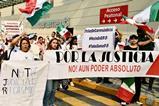 Mexico judicial reform protest outside IBA September 2024