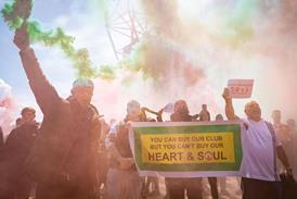 Manchester-united-football-protest