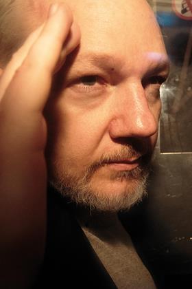 Julian-Assange-May-2019