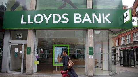 Law Firm S Complaint Over Lloyds Black Horse Ad Fails News