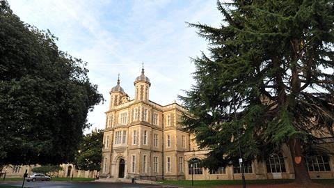 Snaresbrook Crown Court