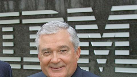 Lou Gerstner, former IBM chief