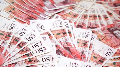 Money, bank notes