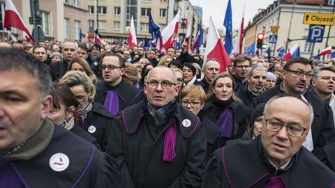 Poland-judicial-demonstration
