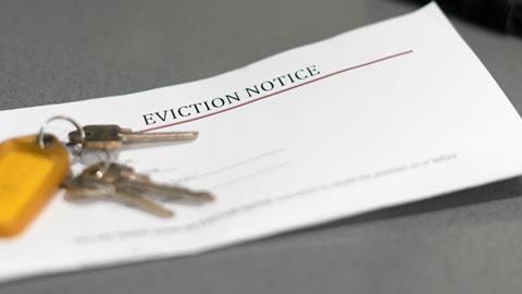 Eviction notice with set of keys