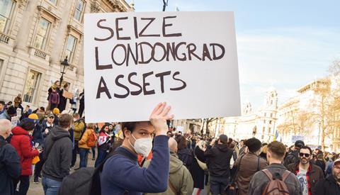 Londongrad protest