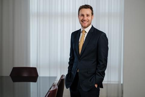Robert Lewis