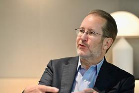 ‘Fewer dollars’ for UK economy as top lit funder spurns English law